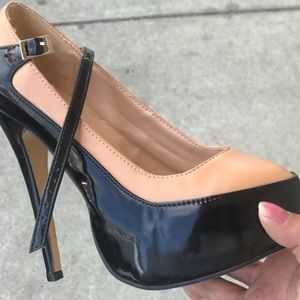 Jimmy choo black and nude Siskin pumps